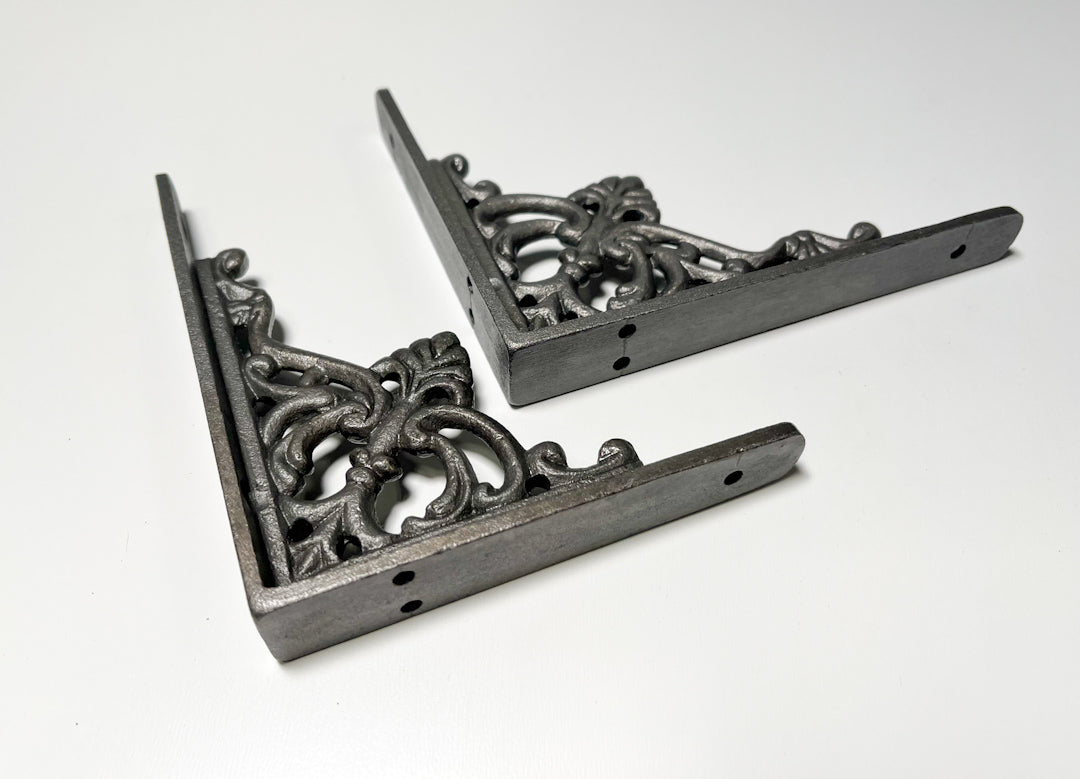 Ornate Fleur De Lis Cast Iron Shelf Bracket - 5 3/4" X 6 1/4"