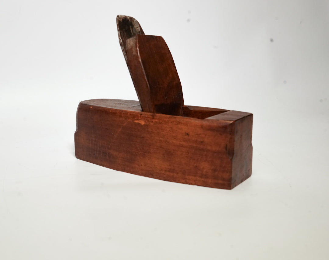 Antique 2 5/8 x 7 3/8 inch MOSELEY Toothing Plane With Ibbotson &co. Iron -Sheffield England