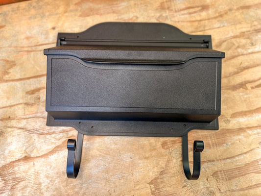 Classic Cast-Aluminum Horizontal Mailbox