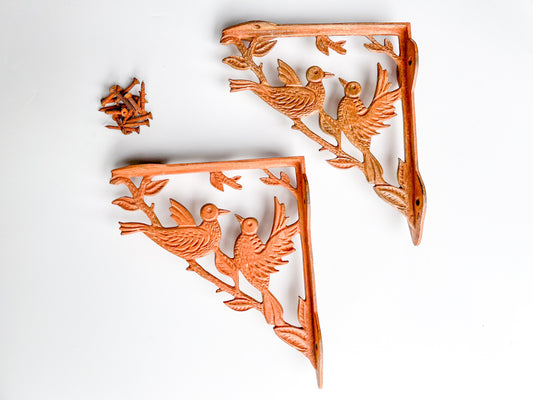 Dancing Birds Cast Iron Shelf Bracket In Rust