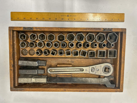 N488 Antique Frank Mossberg Co. Socket Set