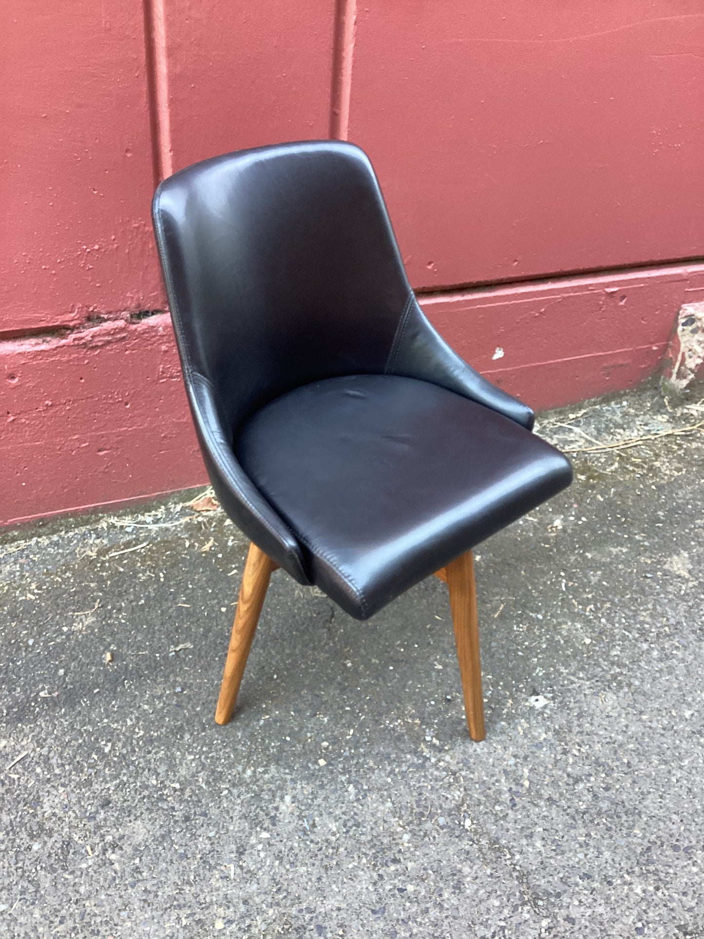 Dexter Swivel Leather Side Chair