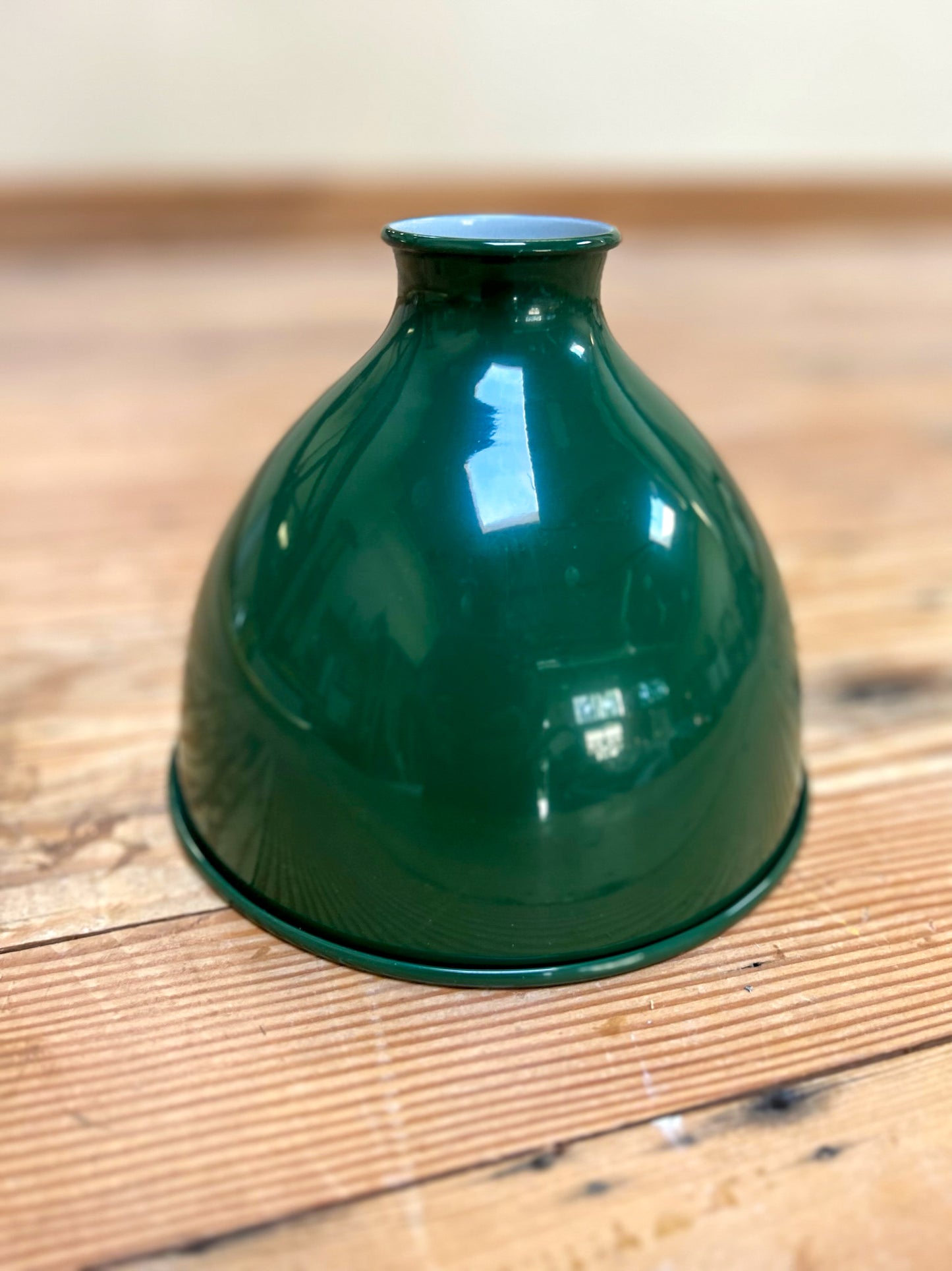 7" Industrial Painted Steel Dome Shade. Glossy Green